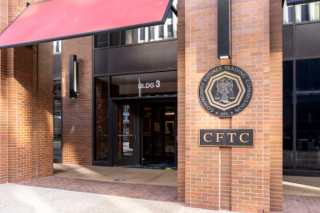 CFTC委员会建议加强对DeFi的理解和监管